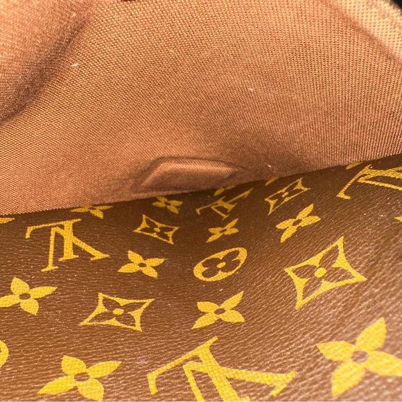 Louis Vuitton Bosphore Messenger Bag Monogram Canvas PM - Picture 9 of 10